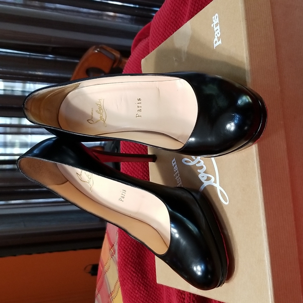 🔥Christian Louboutin 🔥New Simple Pump 120 Leather in Black Size 38.5EU 8.5US